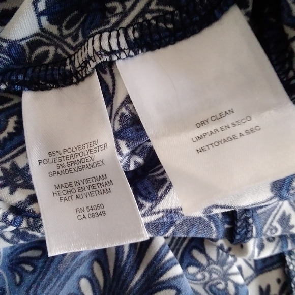 Jones New York Print Dress - Picture 6 of 6